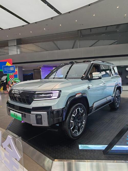 东莞313比亚迪方程豹硬派越野的爆款，英菲尼迪35周年与你共成长